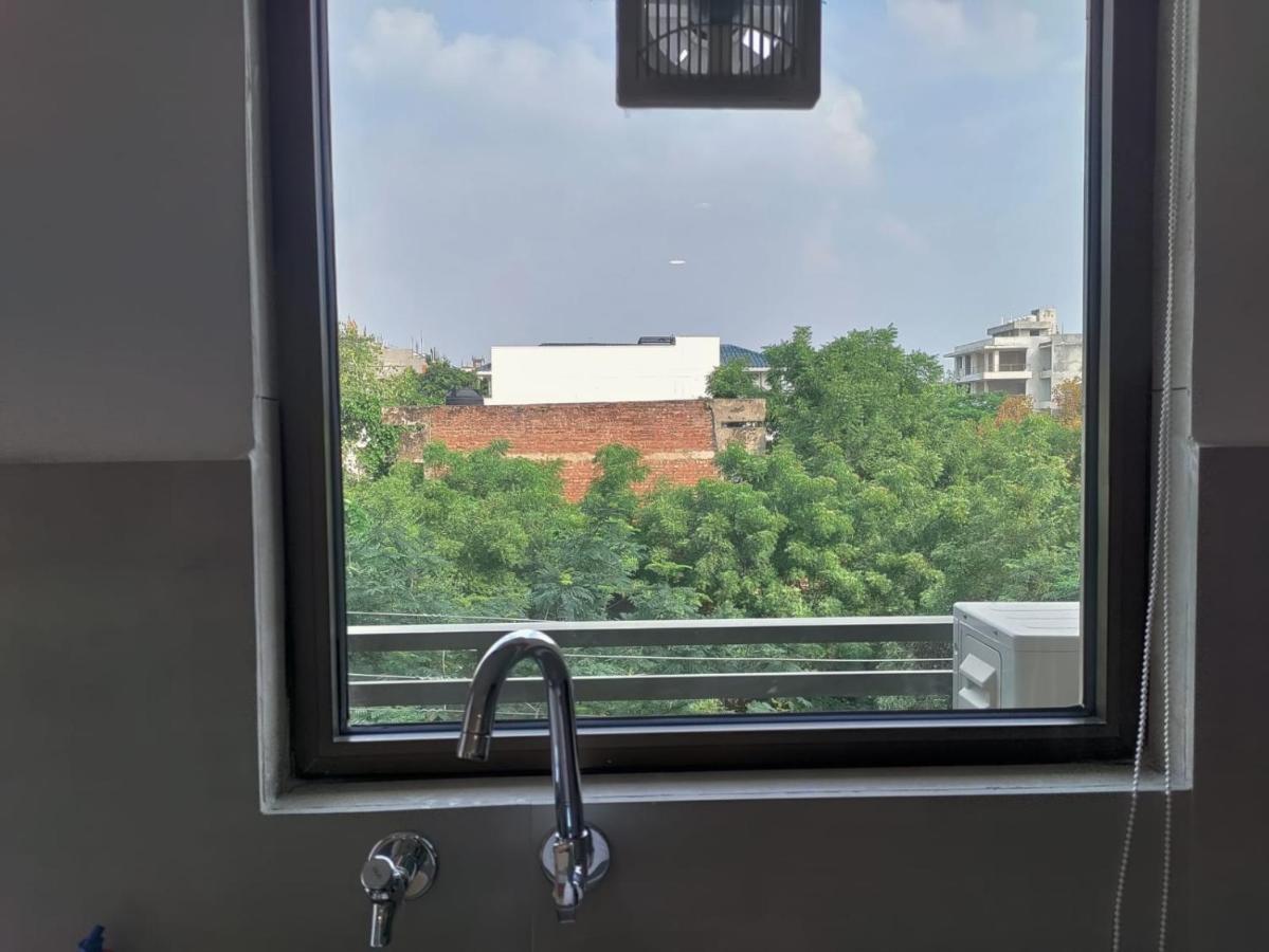 Perch Service Apartment Dlf Cyber City Gurgaon Bagian luar foto